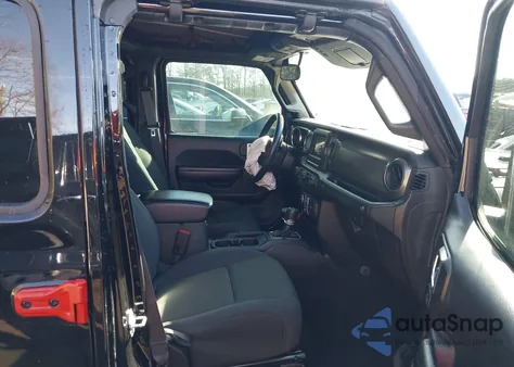 2021 Jeep Wrangler Unlimited Sport S 4X4 z USA, uszkodzony, nr VIN 1C4HJXDN7MW832579